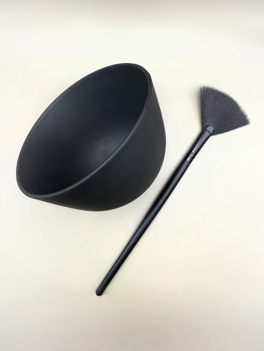 Fan Brush & Mixing Bowl Set